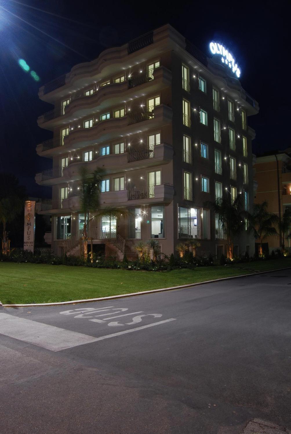 Olympus Resort Alba Adriatica Exterior foto